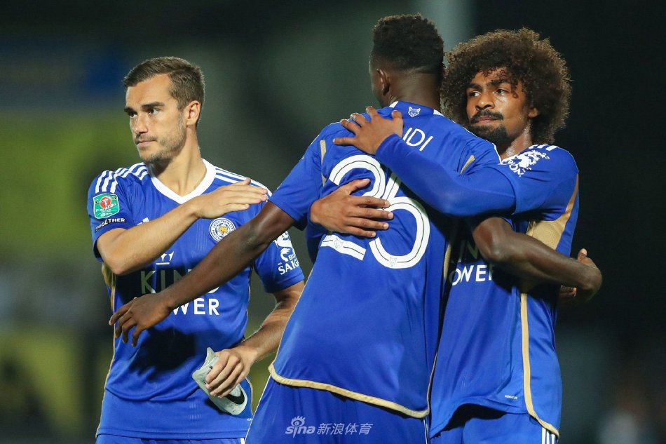 场丢4球 场丢4球