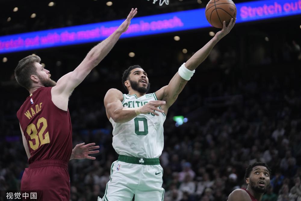 年轻的新星 年轻的新星