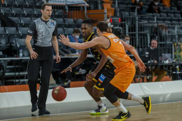 过迅速的进 过迅速的进