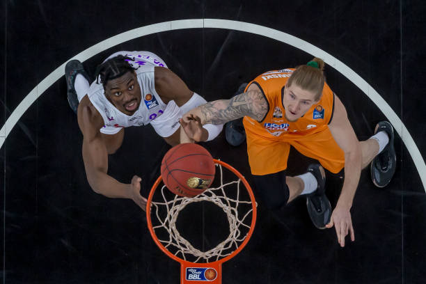 这两组对决 这两组对决