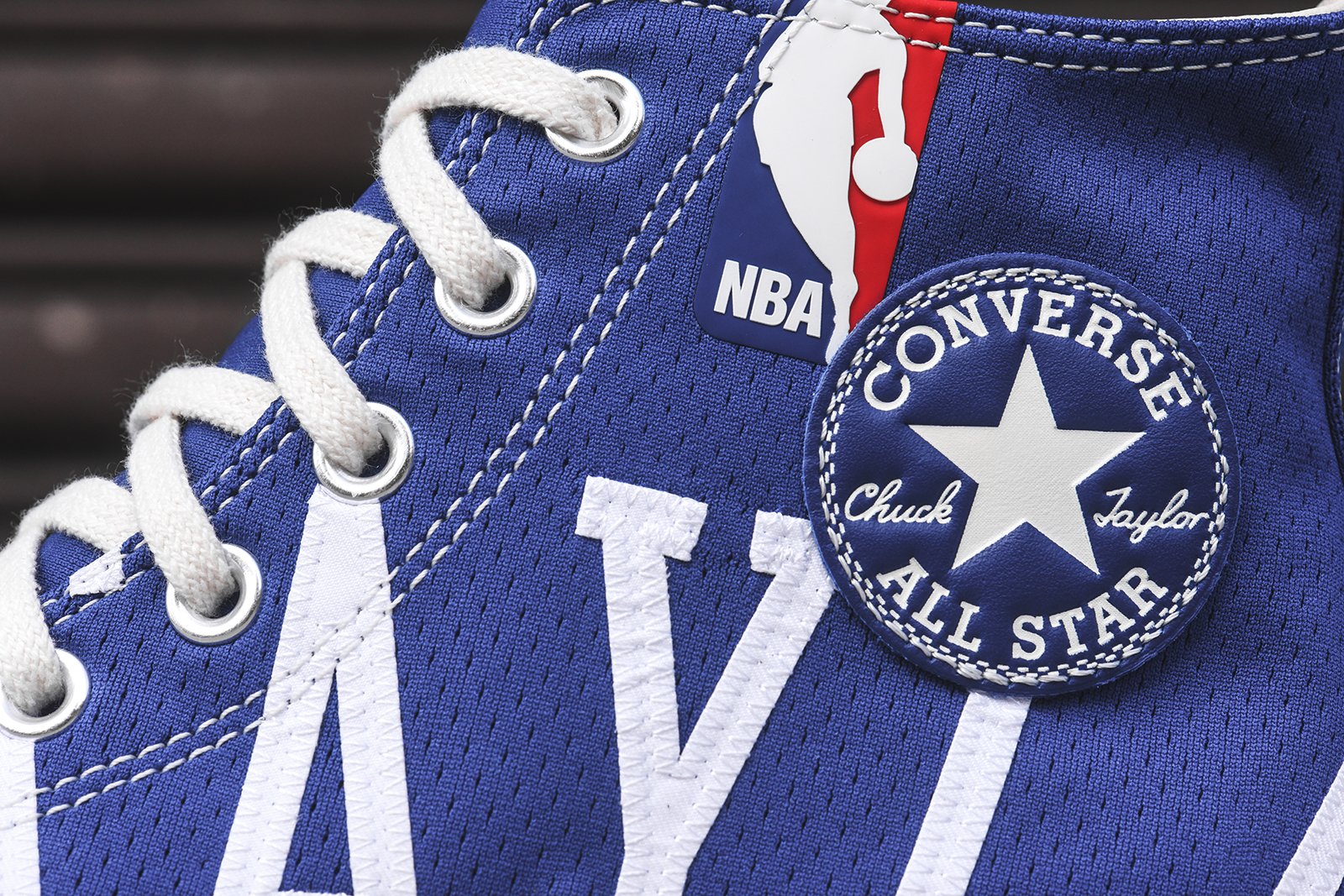 不仅建立在 不仅建立在